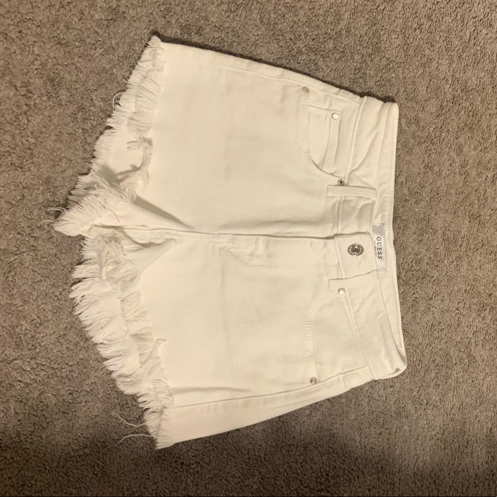 White Guess shorts